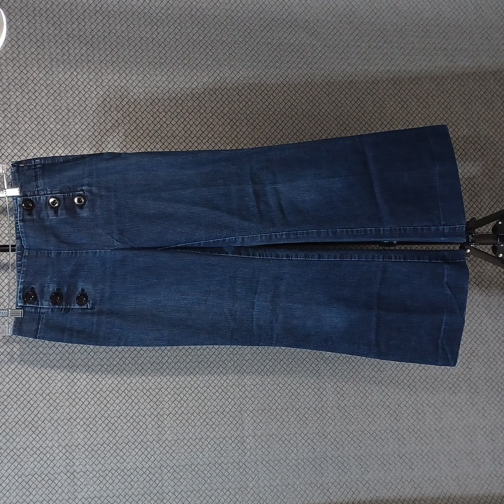 Kenneth Cole Reaction size 4 Blue Denim Jeans with Mock Button Front